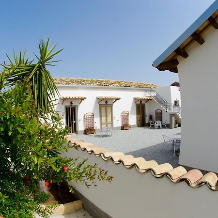 Locogrande B&B Il Baglio מראה חיצוני תמונה