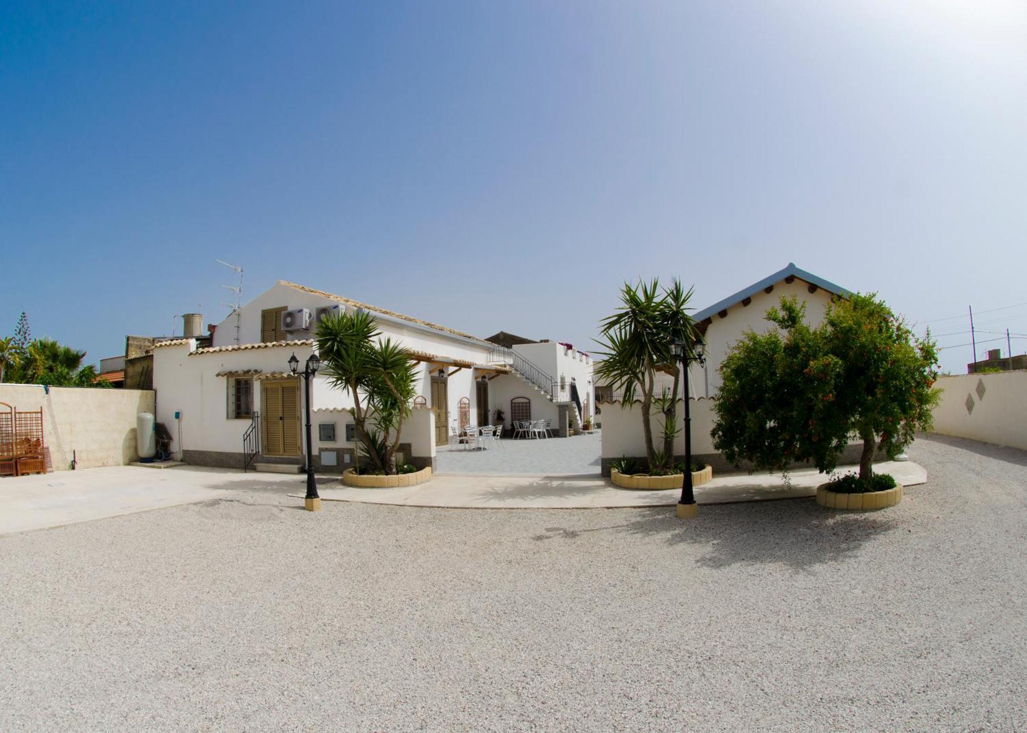 Locogrande B&B Il Baglio מראה חיצוני תמונה