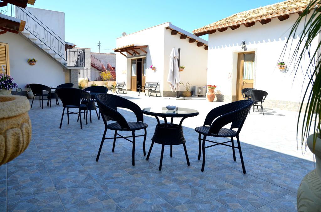 Locogrande B&B Il Baglio מראה חיצוני תמונה